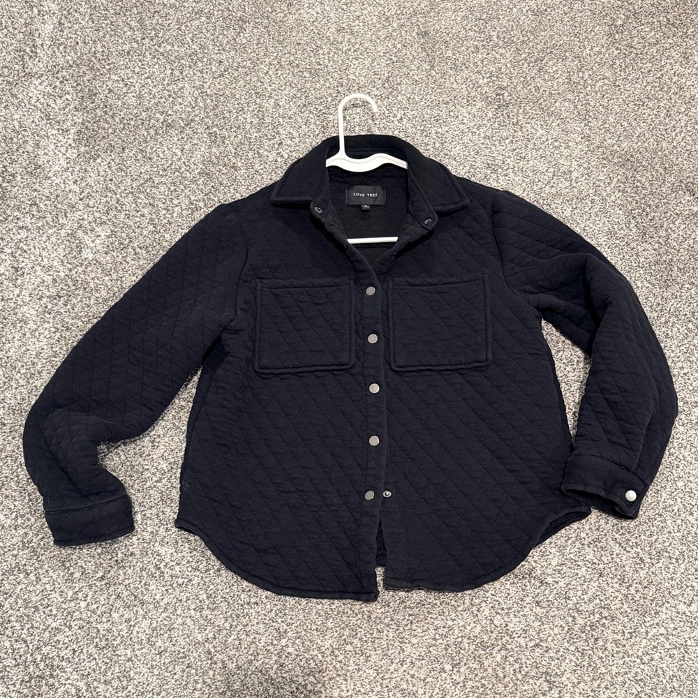 Love Tree Black Quilted Shacket Size Small